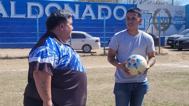 Dejó Instituto para volver al club de sus amores y ayudar a su papá