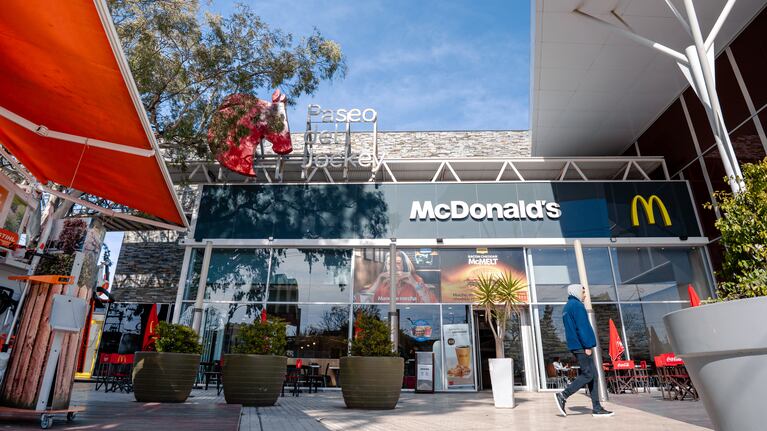 Del miércoles 27 al domingo 31 de marzo, aquellos clientes que presenten tickets de compra de $40.000 o más .