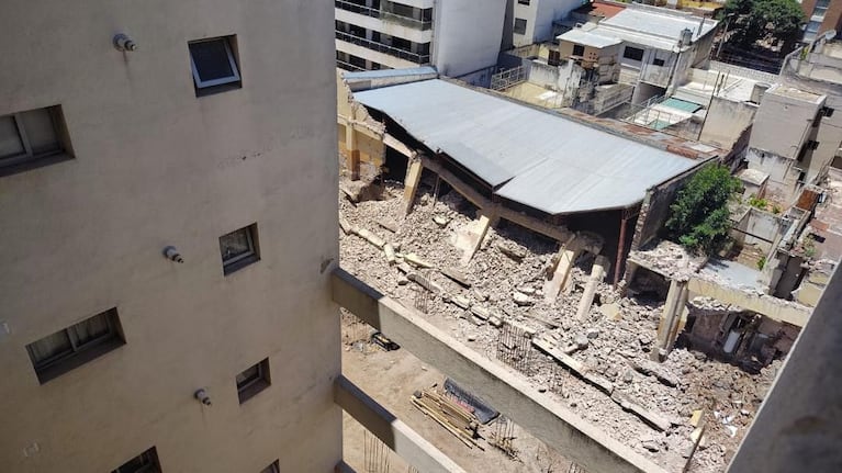 Derrumbe en barrio General Paz.