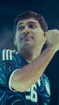 DesaKTa2 estrenó una serie de clásicos de la cumbia en un enganchadazo en la voz de Joaco Martín