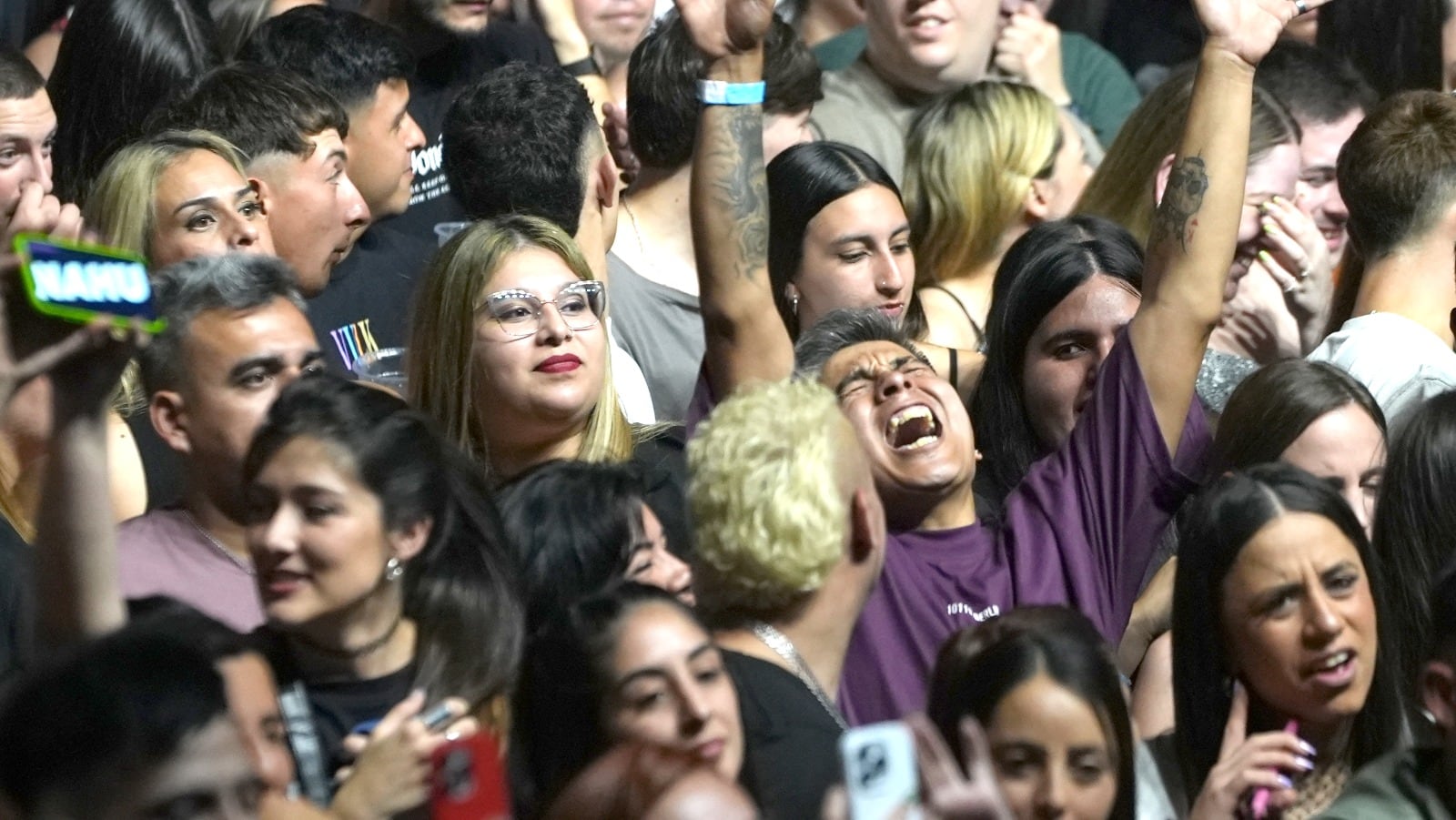 DesaKTa2 festejó su tercer aniversario en el Complejo Forja a puertas cerradas.