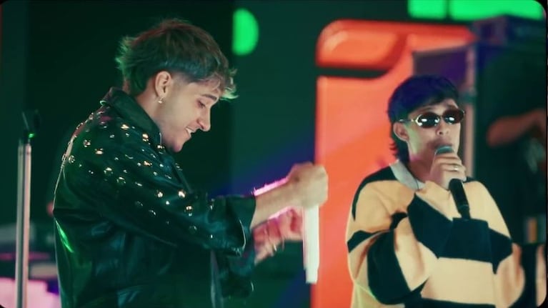 DesaKTa2 lanzó su nuevo videoclip grabado en vivo en Plaza de la Música.