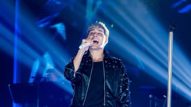 DesaKTa2 tuvo una invitada de lujo en su show en Plaza de la Música.