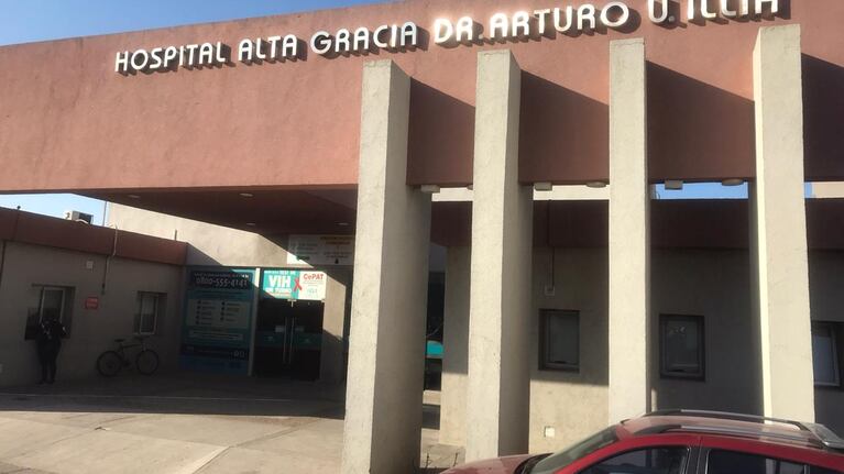 Desde el hospital aclararon cómo actuaron tras la denuncia de la esposa del paciente.