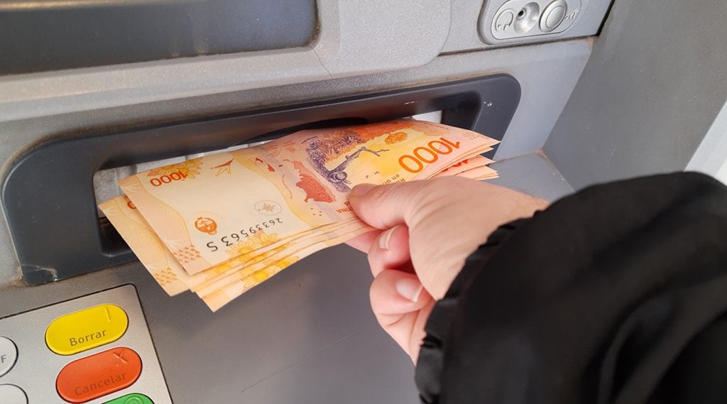 Desde la Anses comunicaron quiénes no cobrarán el medio aguinaldo en junio