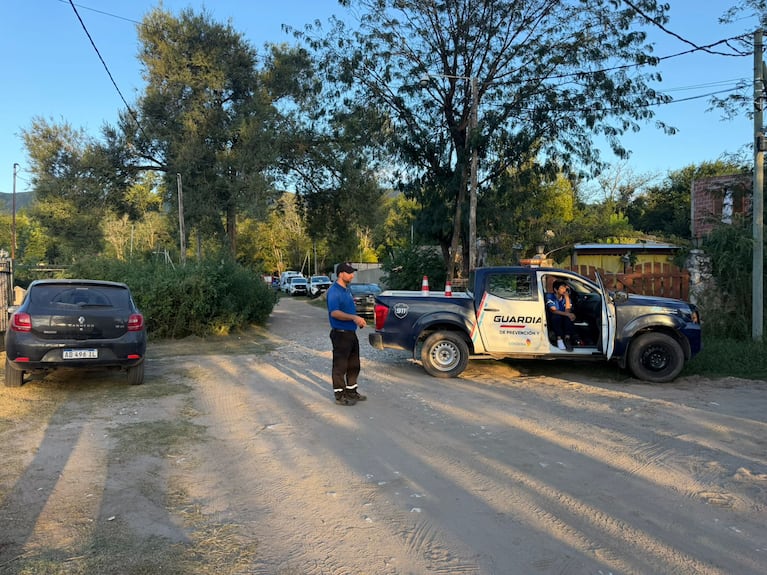 Desesperada búsqueda de una niña en Cosquín.