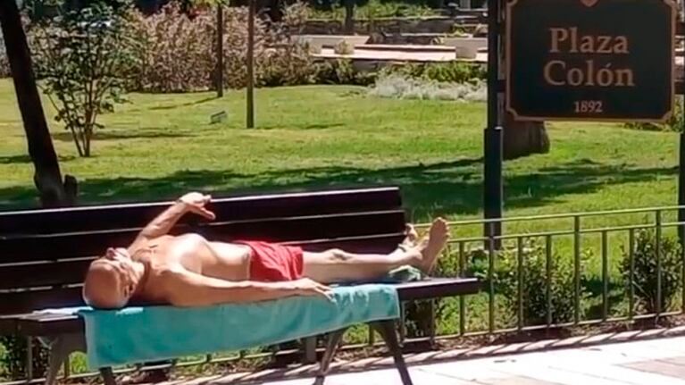 Desopilante escena en plena ciudad de Córdoba.