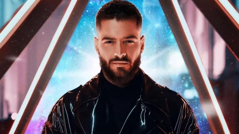 Desopilante imitación de Maluma