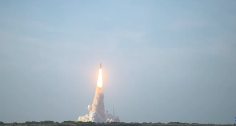 Despegue del Artemis