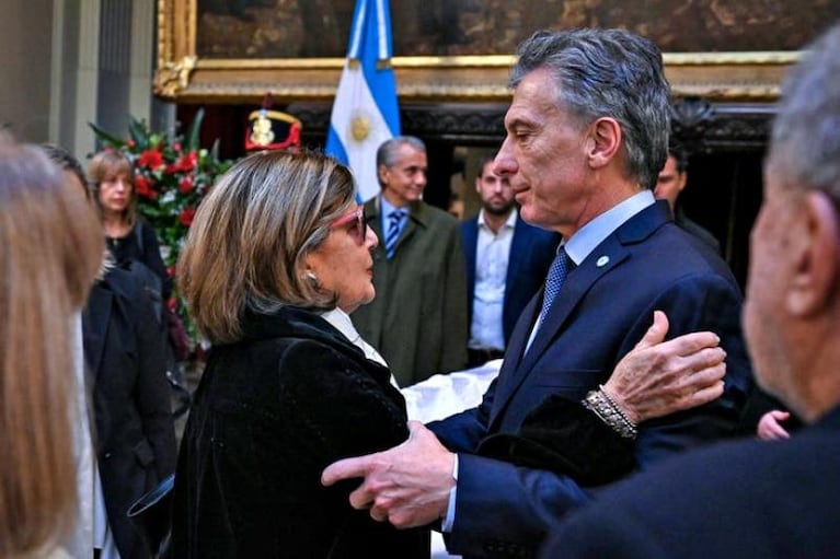 Despidieron los restos de De la Rúa en el Congreso: Macri dijo presente en el último adiós