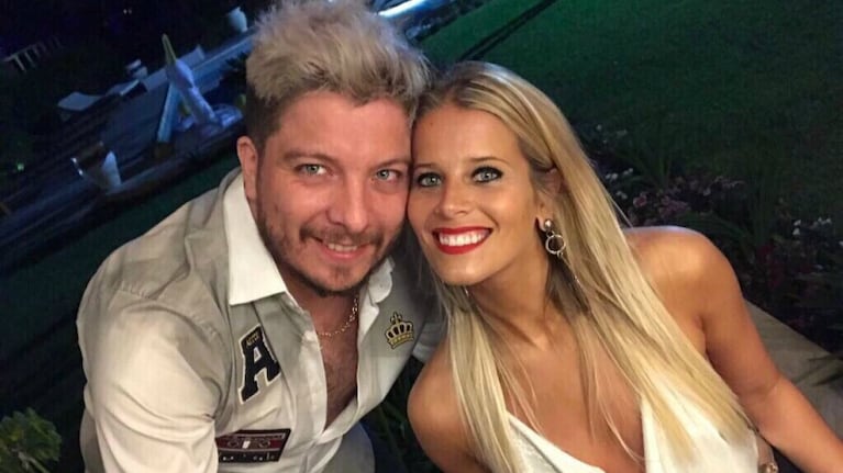 Detrás de un gran hombre, hay una gran mujer.