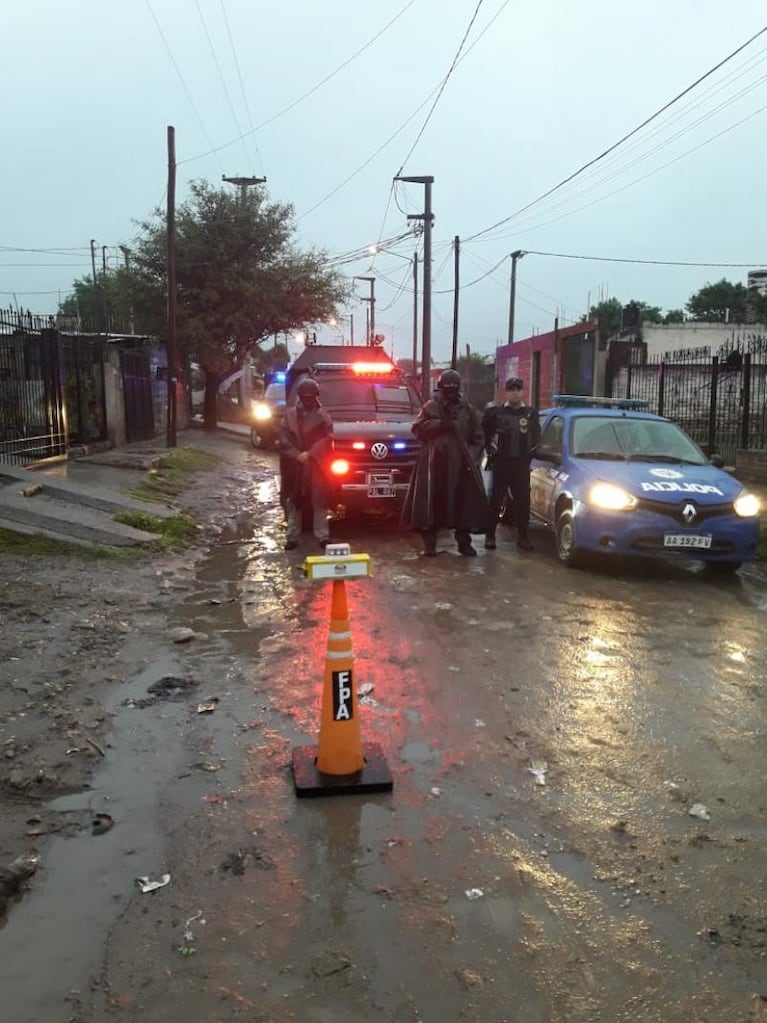 Detuvieron a dos hermanos narcos en barrio San Roque