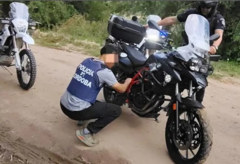 Detuvieron a tres menores por el robo de una moto.