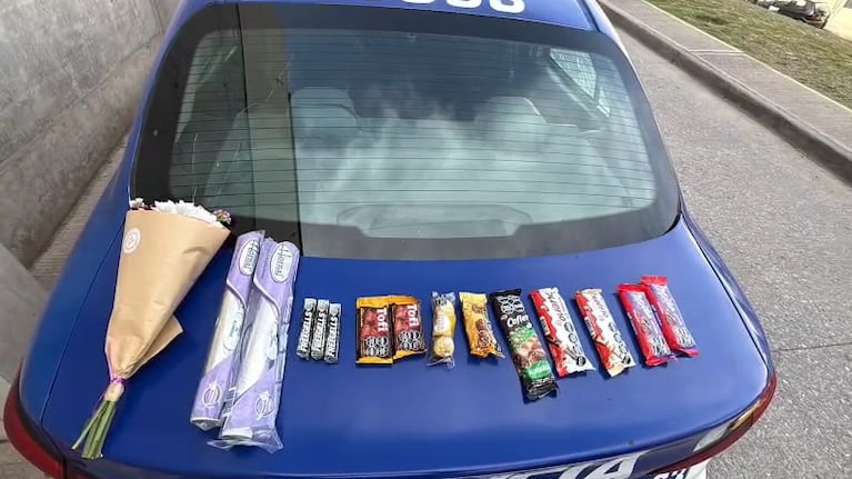 Detuvieron a un hombre de 40 años por robar flores y chocolates en Nueva Córdoba.