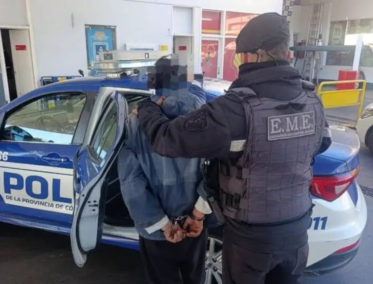 Detuvieron  a un limpiavidrios en Carlos Paz.