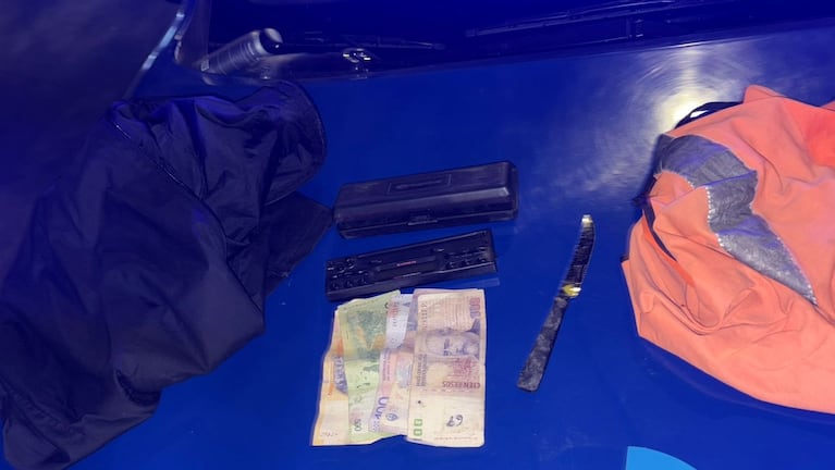 Detuvieron a un naranjita mientras robaba el estéreo de un auto en pleno Nueva Córdoba
