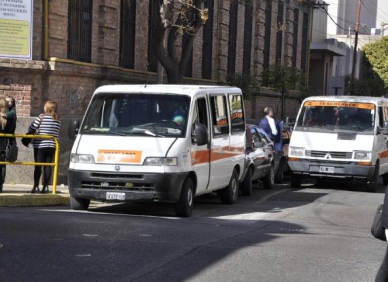 Detuvieron a un transportista escolar acusado de abusar de una nena