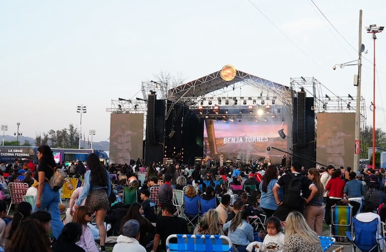 Día de la Primavera en Carlos Paz (Foto /El Doce)