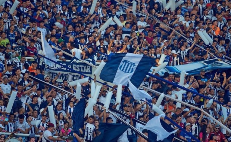 “Día difícil”: el comunicado de Talleres tras la renuncia de Cocca y la llegada de Tevez