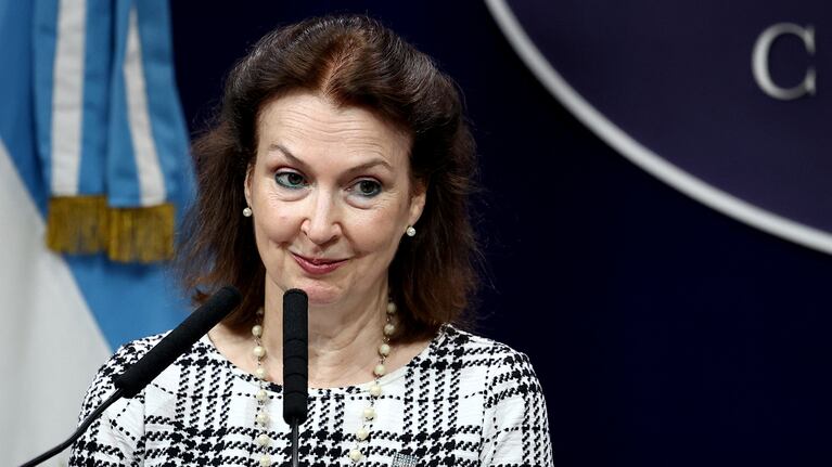 Diana Mondino justificó su ausencia.