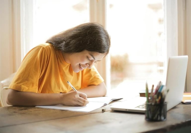 Dictan cursos gratis de cinco idiomas en Córdoba: requisitos y cómo inscribirse