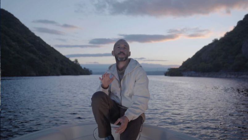 Diego Granadé en "Voy a desaparecer" loi nuevo de La Konga.