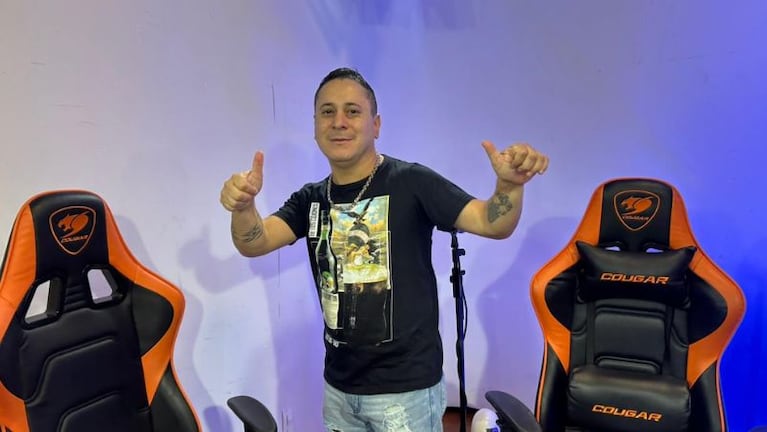 Diego Olmos en el streaming de Cuarteteando.