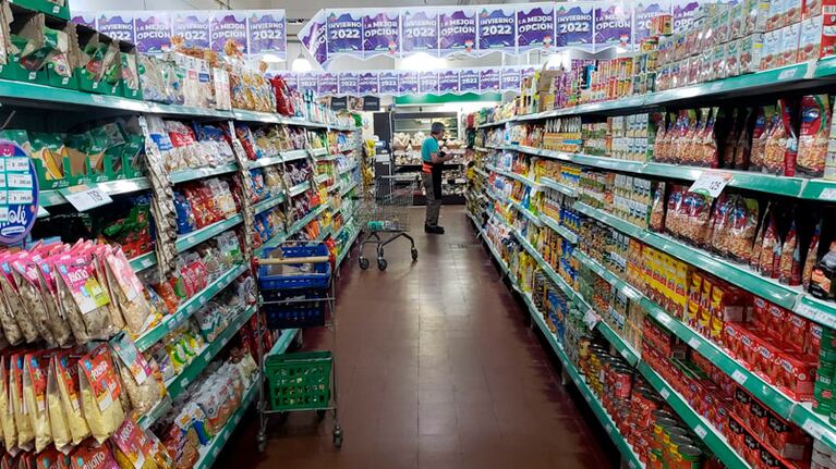 Dificultades en los supermercados para reponer mercadería