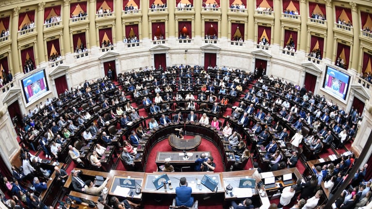 Diputados prevé tratar esta semana el proyecto de reforma laboral.