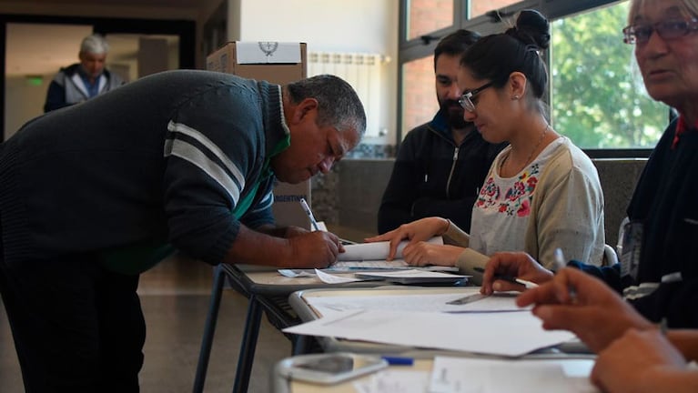 Domingo de elecciones en Carlos Paz: eligen al nuevo intendente