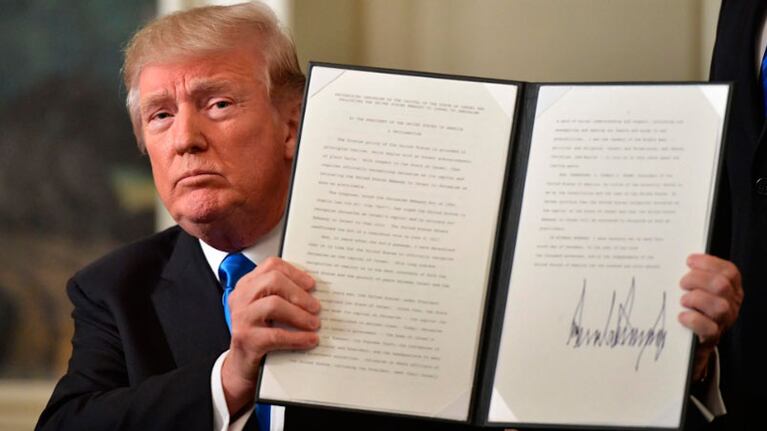 Donald Trump apoya a Israel en su guerra contra los palestinos.