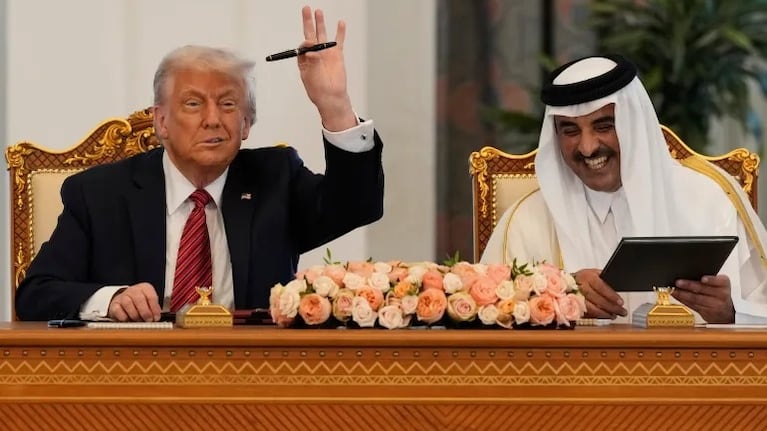 Donald Trump junto a Al Thani hace dos semanas.