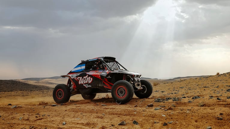 Dos cordobeses se mantienen lo más alto de su categoría tras la séptima etapa del Rally Dakar REUTERS/Maxim Shemetov