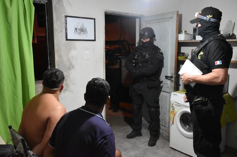 Dos de los siete detenidos en Villa del Rosario.