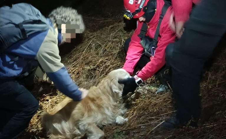 Dos hombres y dos perros fueron rescatados en el cerro Champaquí.