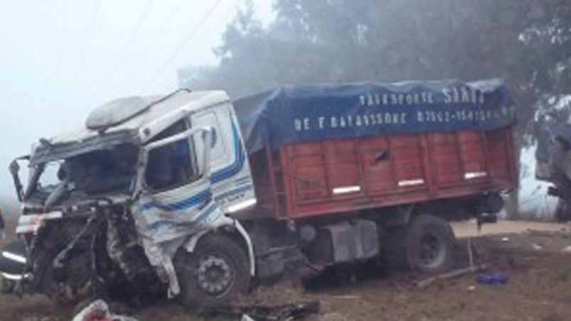 Dos muertos fue el saldo del choque en la ruta 1. Foto: FM LIbertad 99.7