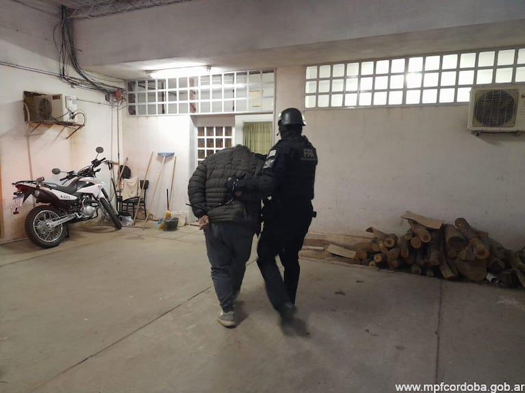 “Dos por uno en cocaína”: detuvieron a una pareja por venta de droga en Córdoba