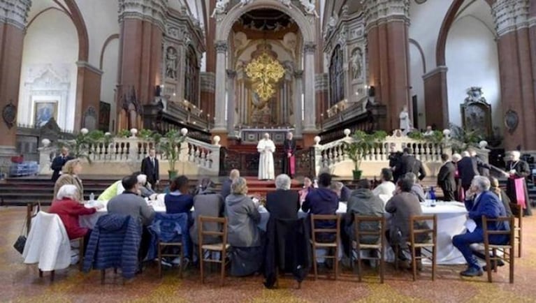 Dos presos se dieron a la fuga al ser invitados a comer con el Papa