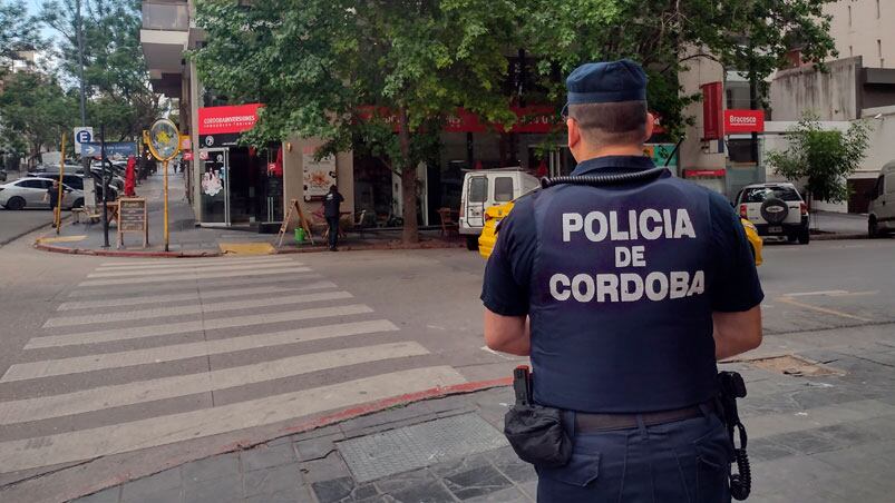 Dos veces lo atacó con gas pimienta. Foto: Pablo Olivarez / El Doce.