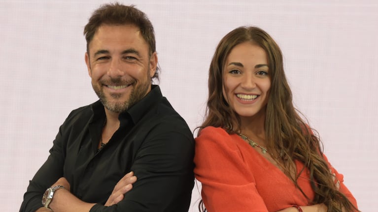 Dracu Gómez y Gina Casinelli son los conductores del nuevo programa de entretenimiento