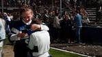 Drama, corridas, gases, miedo y refugio en medio de la cancha.