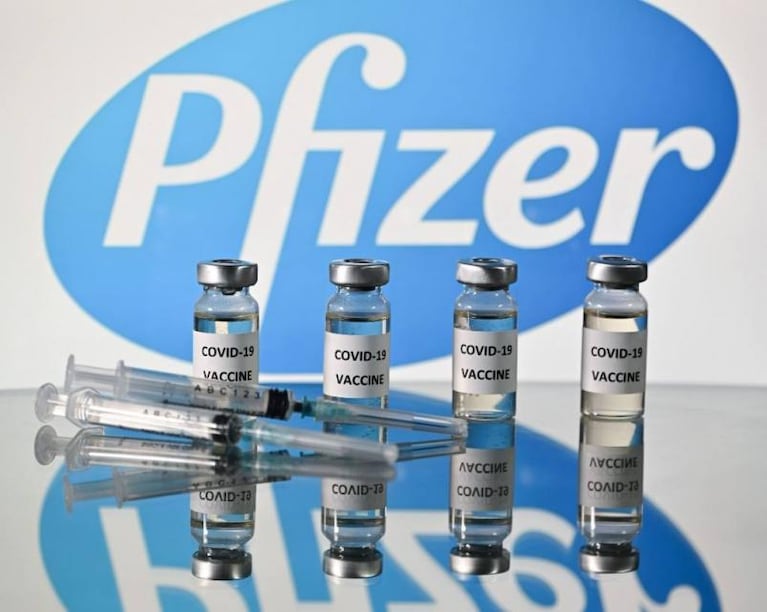 Dudas en Israel con la vacuna de Pfizer: es “menos efectiva” y miles de vacunados se contagiaron