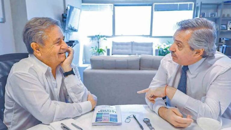 Duhalde reconoció que en la crisis del 2002 también estuvo "grogui".