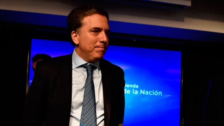 Dujovne intentó llevar tranquilidad a los mercados.