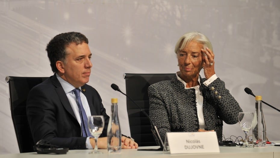 Dujovne y Lagarde encabezaron la conferencia.