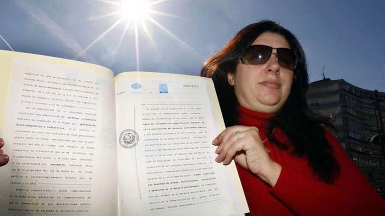 Durán dice que es dueña del sol desde 2010.