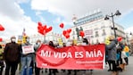 Durante todo el proceso y el debate hubo movilizaciones de ambas posturas en las calles de España.