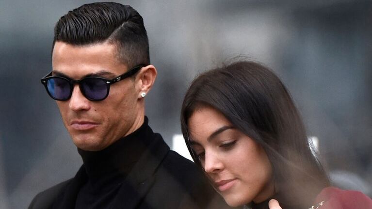 Durísimo golpe para CR7 y su esposa.
