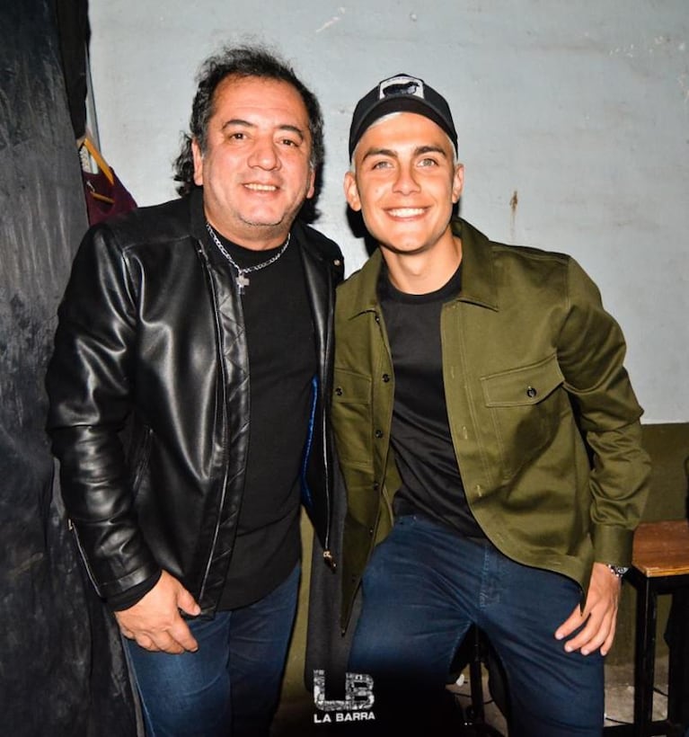 Dybala estuvo en el baile de La Barra