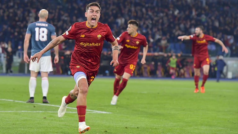 Dybala fue clave en la clasificación de la Roma a semifinales de la Europa League.